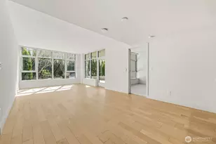 583 Battery St, Seattle, WA 98121 - Photo 11