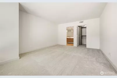 583 Battery Street #715N, Seattle, WA 98121 - Photo 15