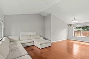 1027 SW 348th Pl, Federal Way, WA 98023 - Photo 7