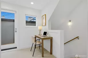 7443 A 4th Ave NE, Seattle, WA 98115 - Photo 15