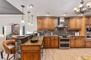 814 N 32nd St, Renton, WA 98056 - Photo 9