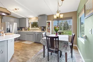 2124 Firland Dr, Puyallup, WA 98371 - Photo 5