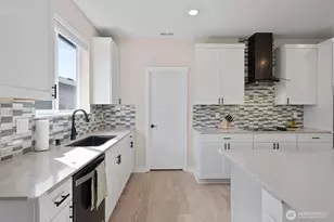 19939 23rd Ave Ct E, Spanaway, WA 98387 - Photo 9