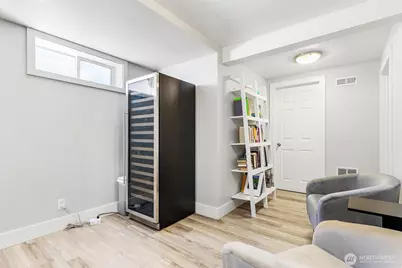 10010 13th Avenue NW, Seattle, WA 98177 - Photo 13