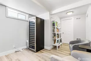 10010 13th Ave NW, Seattle, WA 98177 - Photo 13
