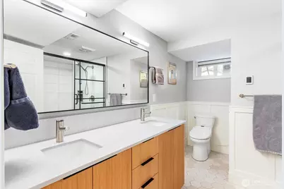 10010 13th Avenue NW, Seattle, WA 98177 - Photo 17