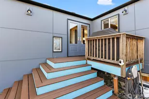 10010 13th Ave NW, Seattle, WA 98177 - Photo 21