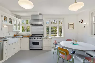 2844 Cascadia Avenue S, Seattle, WA 98144 - Photo 17