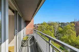 530 Broadway E, Seattle, WA 98102 - Photo 25