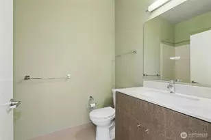 530 Broadway E, Seattle, WA 98102 - Photo 23