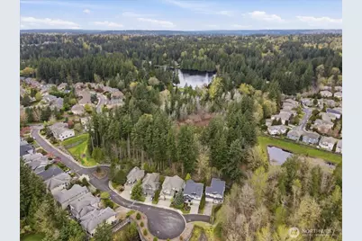 26050 SE 23rd Place, Sammamish, WA 98075 - Photo 35