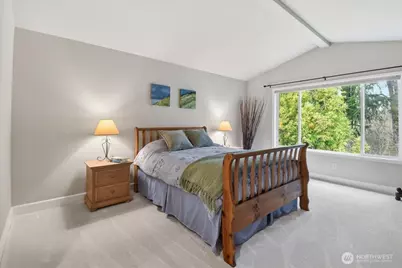 26050 SE 23rd Place, Sammamish, WA 98075 - Photo 17