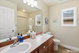 26050 SE 23rd Pl, Sammamish, WA 98075 - Photo 25