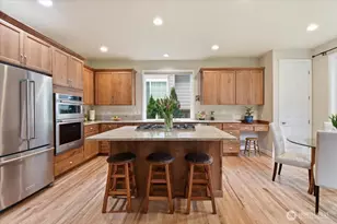 26050 SE 23rd Pl, Sammamish, WA 98075 - Photo 5