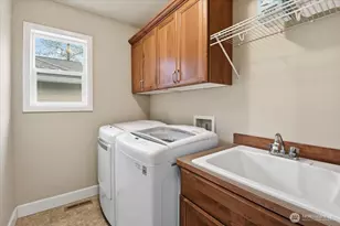 26050 SE 23rd Pl, Sammamish, WA 98075 - Photo 27