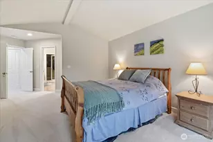 26050 SE 23rd Pl, Sammamish, WA 98075 - Photo 17