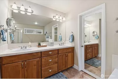 26050 SE 23rd Place, Sammamish, WA 98075 - Photo 19