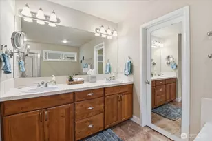 26050 SE 23rd Pl, Sammamish, WA 98075 - Photo 19