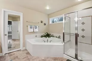 26050 SE 23rd Pl, Sammamish, WA 98075 - Photo 19