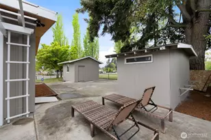 2502 NE 7th St, Renton, WA 98056 - Photo 19