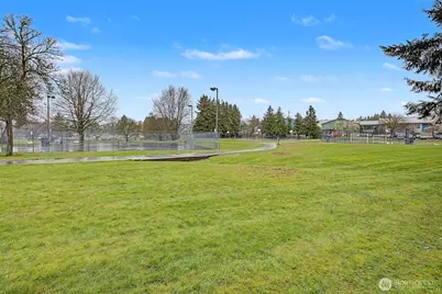 2502 NE 7th Street, Renton, WA 98056 - Photo 19