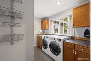2502 NE 7th St, Renton, WA 98056 - Photo 17