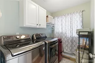 1706 NE Joanne Ln, Bremerton, WA 98311 - Photo 23