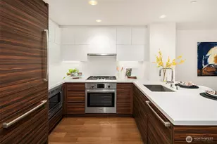 583 Battery St, Seattle, WA 98121 - Photo 9