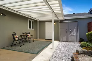 24027 222nd Pl SE, Maple Valley, WA 98038 - Photo 15