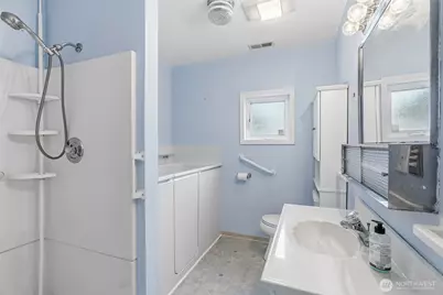 319 N 3rd Street, Kalama, WA 98625 - Photo 19