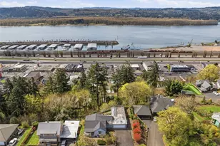 319 N 3rd St, Kalama, WA 98625 - Photo 33