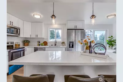 18 232nd Place SW, Bothell, WA 98021 - Photo 7