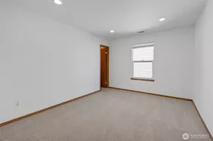 12110 135th St E, Puyallup, WA 98374 - Photo 27