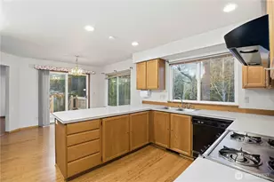 1010 NW Calypso Cir, Silverdale, WA 98383 - Photo 17