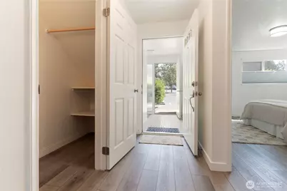 12230 SE 60th Street #34, Bellevue, WA 98006 - Photo 13