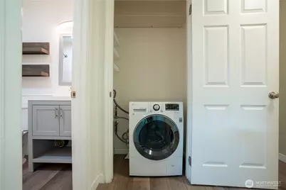 12230 SE 60th Street #34, Bellevue, WA 98006 - Photo 13