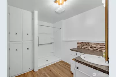 10318 Morris Boulevard, Steilacoom, WA 98388 - Photo 23