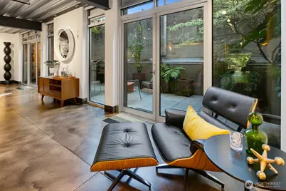 1310 E Union Street #202, Seattle, WA 98122 - Photo 7