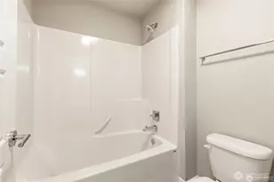 12055 SE May Creek Park Dr, Newcastle, WA 98056 - Photo 25