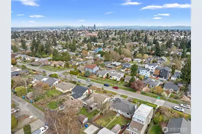 4027 52nd Avenue SW, Seattle, WA 98116 - Photo 29