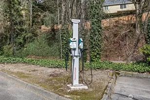 11054 NE 33rd Pl, Bellevue, WA 98004 - Photo 25