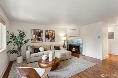 11054 NE 33rd Place #B7, Bellevue, WA 98004 - Photo 5