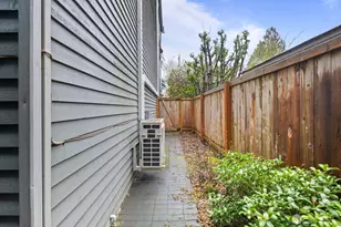 8508 29th Ave NW, Seattle, WA 98117 - Photo 31