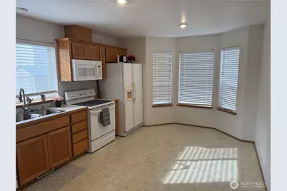 8312 185th Street Ct E, Puyallup, WA 98375 - Photo 11