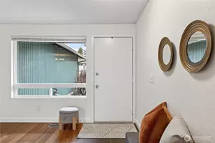 927 S 240th Pl, Des Moines, WA 98198 - Photo 3