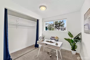 927 S 240th Pl, Des Moines, WA 98198 - Photo 15