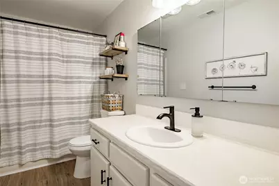 223 Judson  St. Aly #201, Lynden, WA 98264 - Photo 19