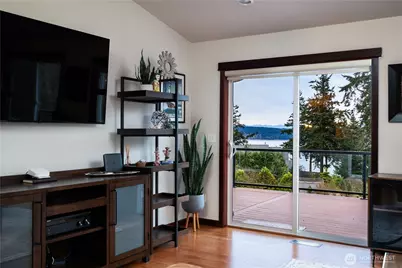 2303 North Bluff Road, Greenbank, WA 98253 - Photo 11