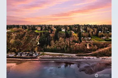 2303 North Bluff Road, Greenbank, WA 98253 - Photo 33