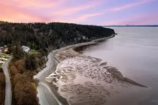 2303 N Bluff Rd, Greenbank, WA 98253 - Photo 35